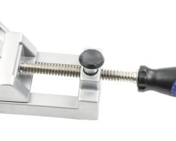 INDUSTRIAL Hoekklem Aluminium 68-65 Mm 23 INDUSTRIAL Hoekklem Aluminium 68-65 Mm -Elektrisch Gereedschap Winkel DV 8 6402229 15 4c DE 20230308161846